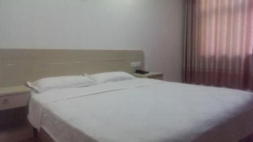 Лиаоченг: Liaocheng Dingtai Express Hotel