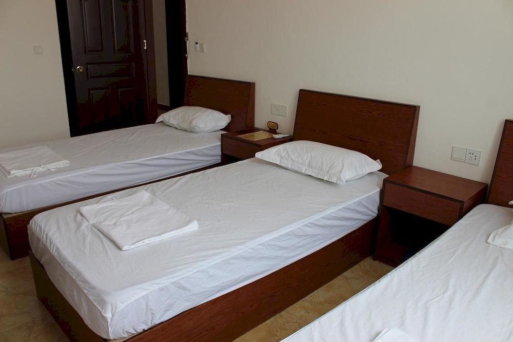 Янгиианг: Aishang Hotel Yangxi Shapa Bay