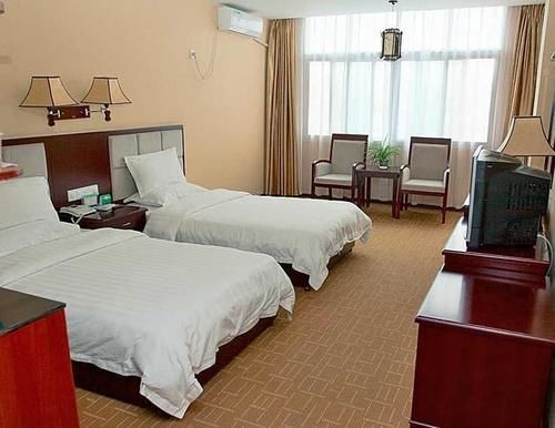 Шиянь: Triumph Power Hotel