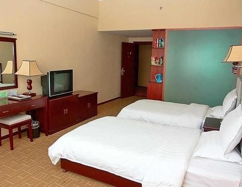 Шиянь: Triumph Power Hotel