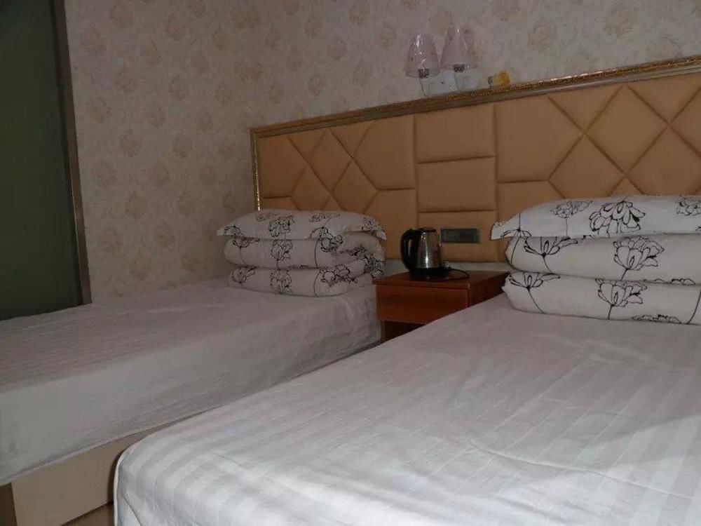 Ухань: Jintaohong Taoyuan Hotel
