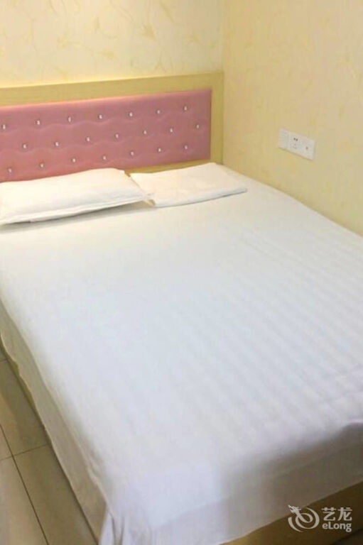 Ухань: Jintaohong Taoyuan Hotel