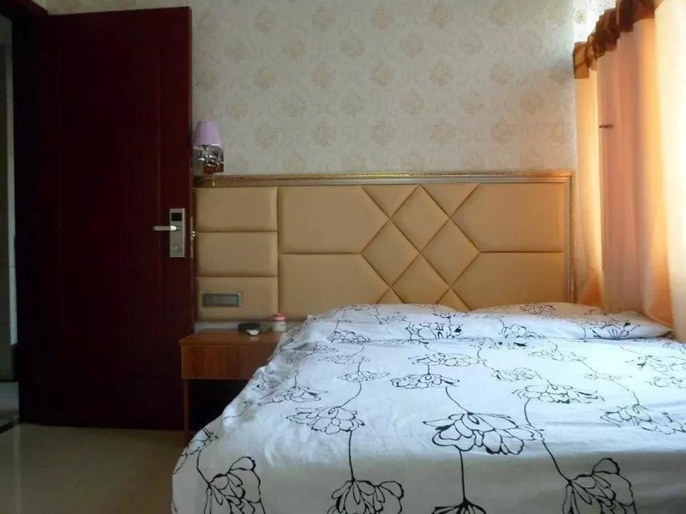 Ухань: Jintaohong Taoyuan Hotel