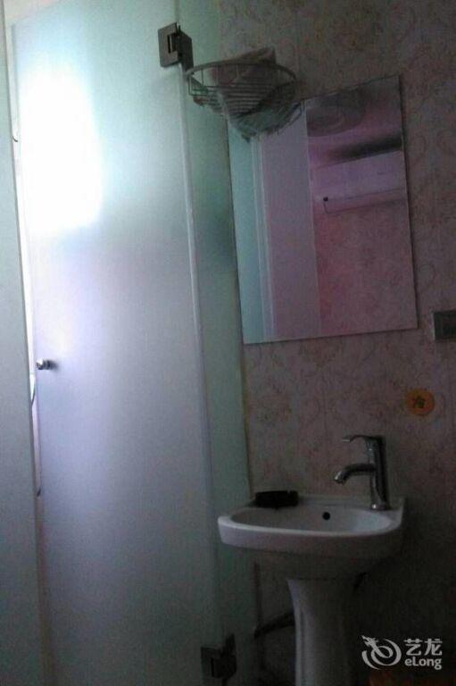 Ухань: Jintaohong Taoyuan Hotel