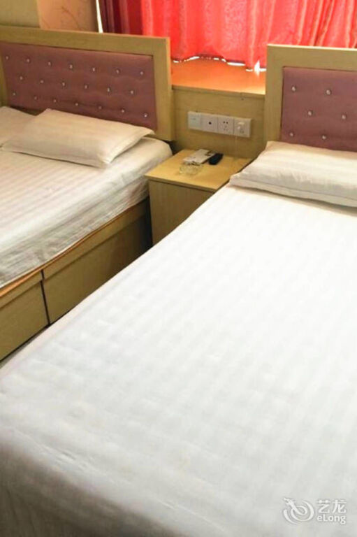 Ухань: Jintaohong Taoyuan Hotel