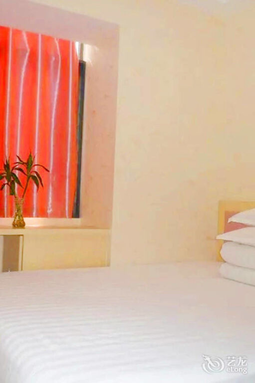 Ухань: Jintaohong Taoyuan Hotel