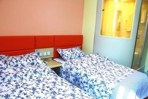 Цзинань: Junqiang Shangwu Hotel