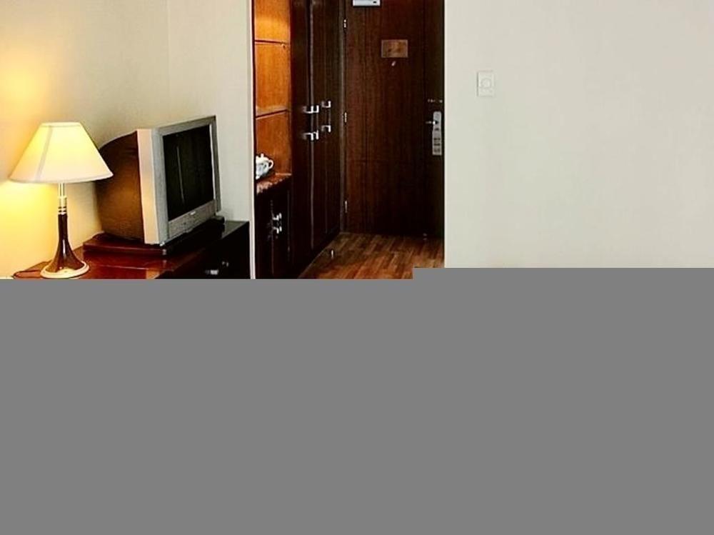 Пекин: Kangming Hotel Beijing