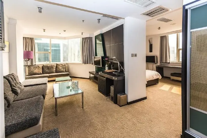 Далянь: Atour Hotel Dalian Zhongshan Plaza