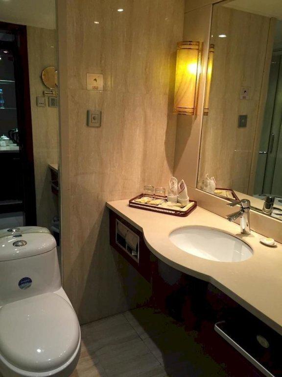 Чжэнчжоу: Du Kang Hotel