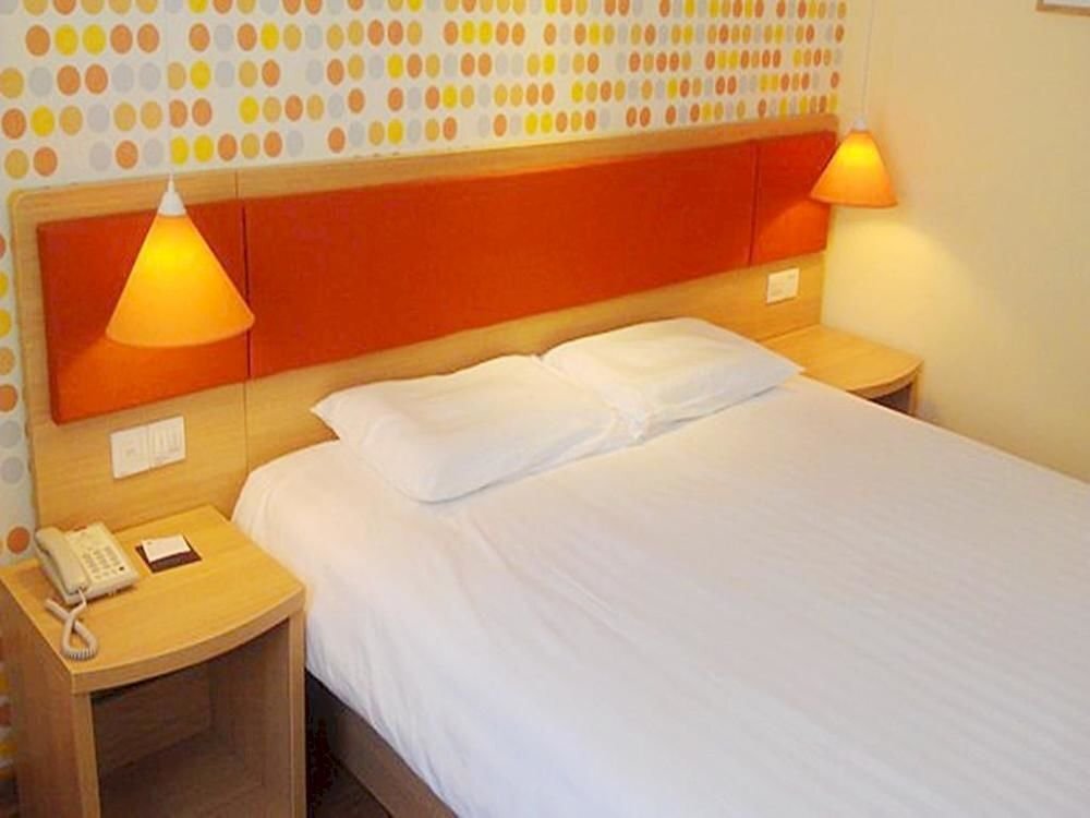 Таншань: Home Inn