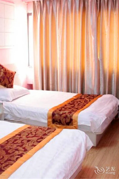 Чжэньцзян: Jincan Hotel