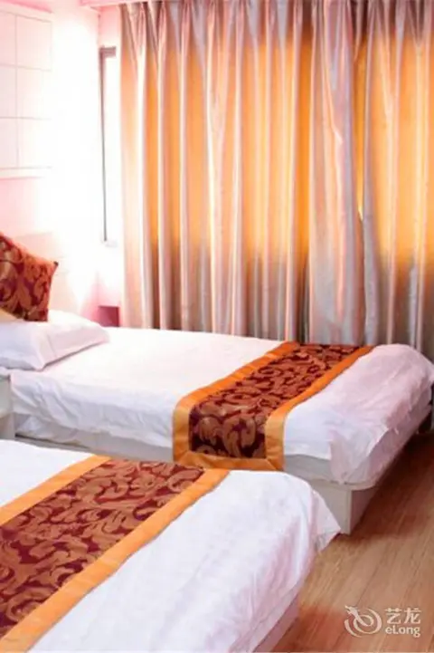 Чжэньцзян: Jincan Hotel
