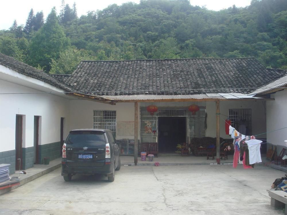 Чжанцзяцзе: Zhangjiajie Tujia Small Courtyard inn