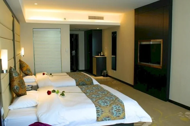 Чжэнчжоу: Shengting Business Hotel Zhengzhou International Exhibition Center
