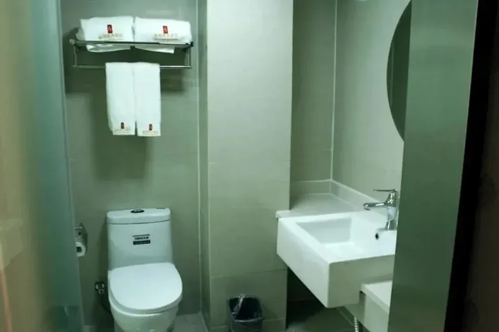 Чжэнчжоу: Shengting Business Hotel Zhengzhou International Exhibition Center