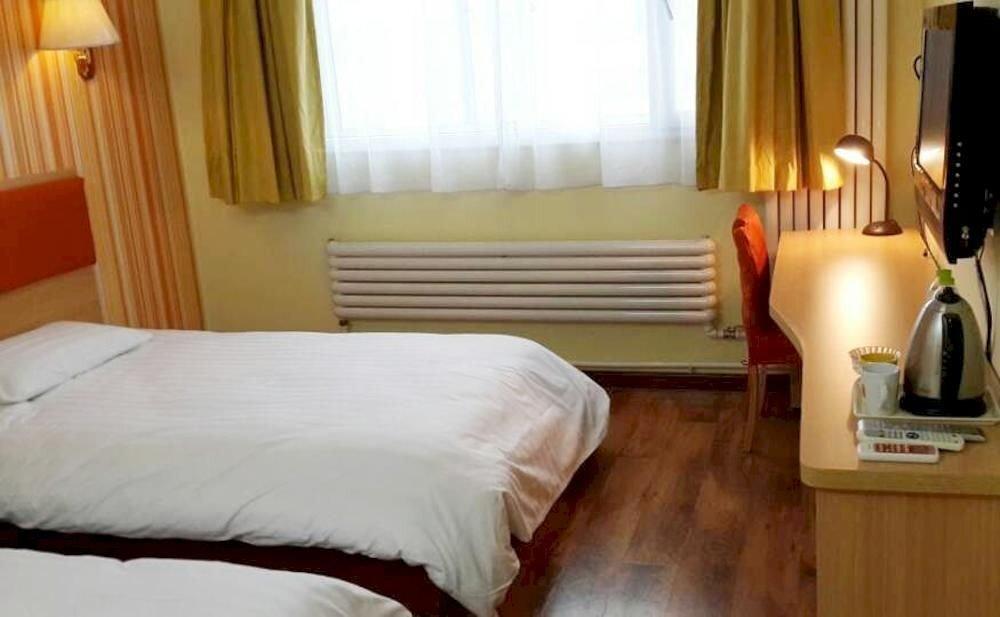 Лянфан: Home Inn Gu'an Bus Station