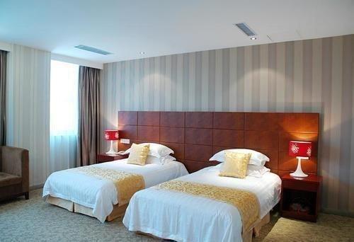 Лоян: Donghai Hotel