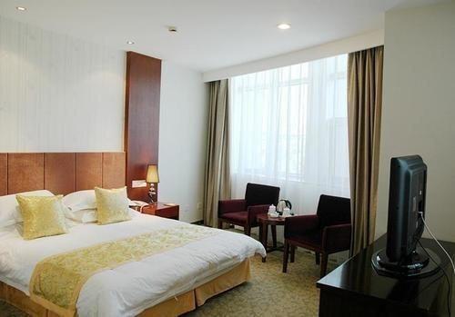 Лоян: Donghai Hotel