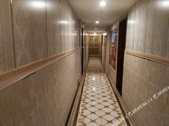 Шиянь: Wudangshan Shuidu Hotel