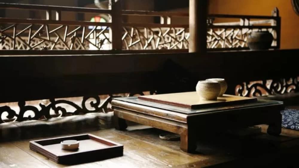 Хуаншань: Pig's Inn (Yi County Bishan)