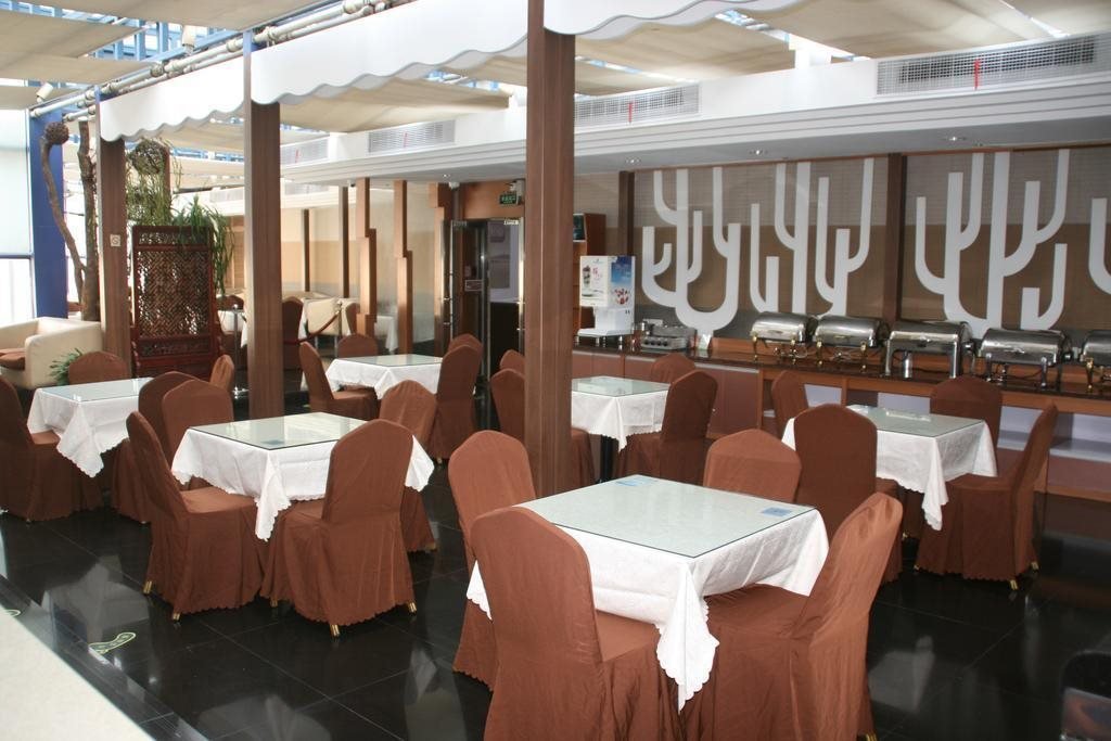 Ханчжоу: Huguang Hotel