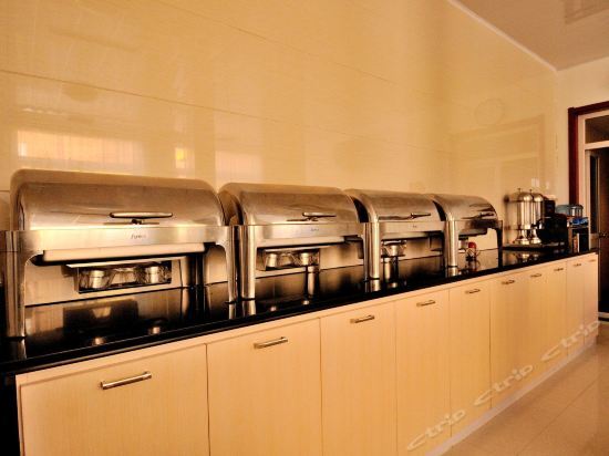 Лункоу: Super 8 Hotel Longkou Tong Hai Lu
