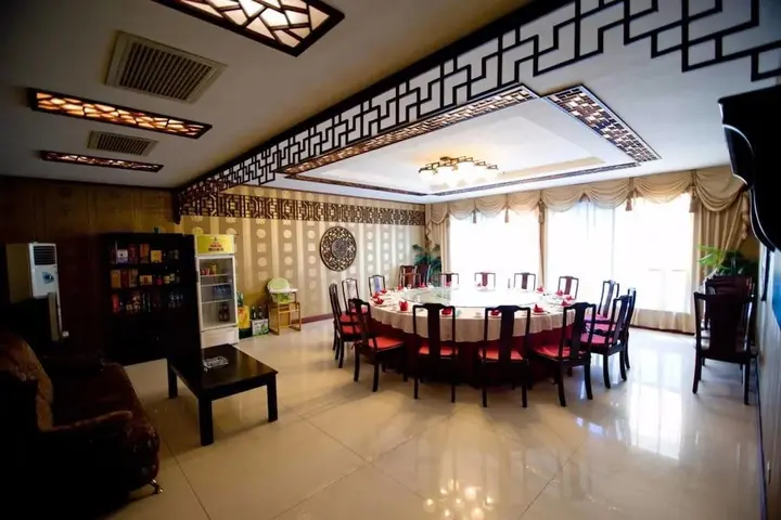Яньтай: Shandong Machinery Hotel Yantai