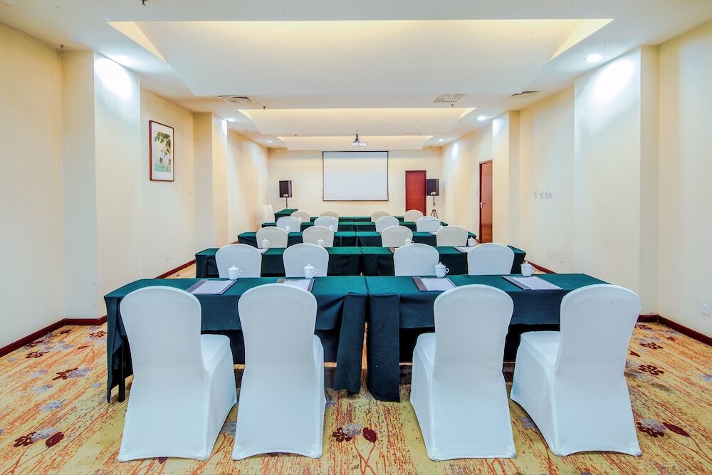 Цзиньчжун: Fengyanjianguo Hotel