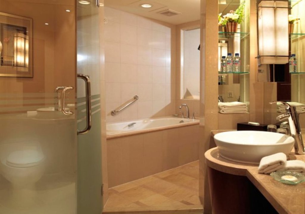 Шэньян: Sunrise International