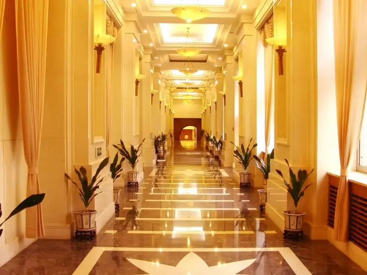 Шэньян: Shenyang Liaoning Mansion