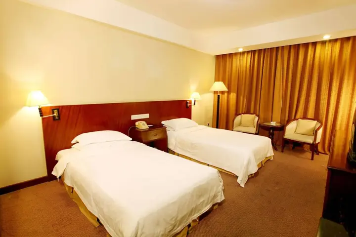 Наньнин: Nanning Mingyuan Hotel