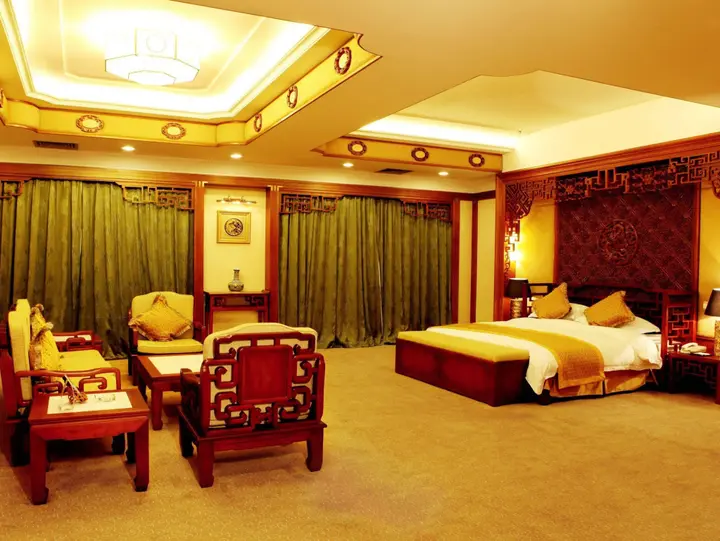Наньнин: Mingyuan Xindu Hotel