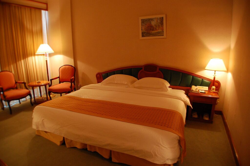 Наньнин: Mingyuan Xindu Hotel