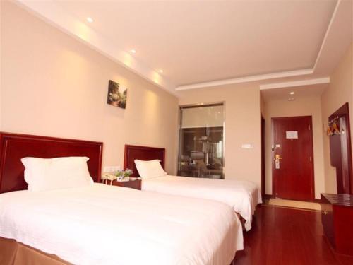 Чжэньцзян: GreenTree Inn Nanjing Tangshan Town Hot Spring Express Hotel
