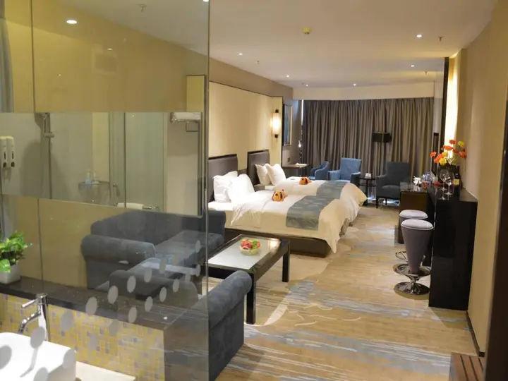 Наньнин: Nanning Champs Elysees Hotel