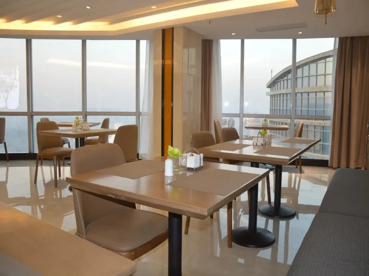 Наньнин: Nanning Champs Elysees Hotel