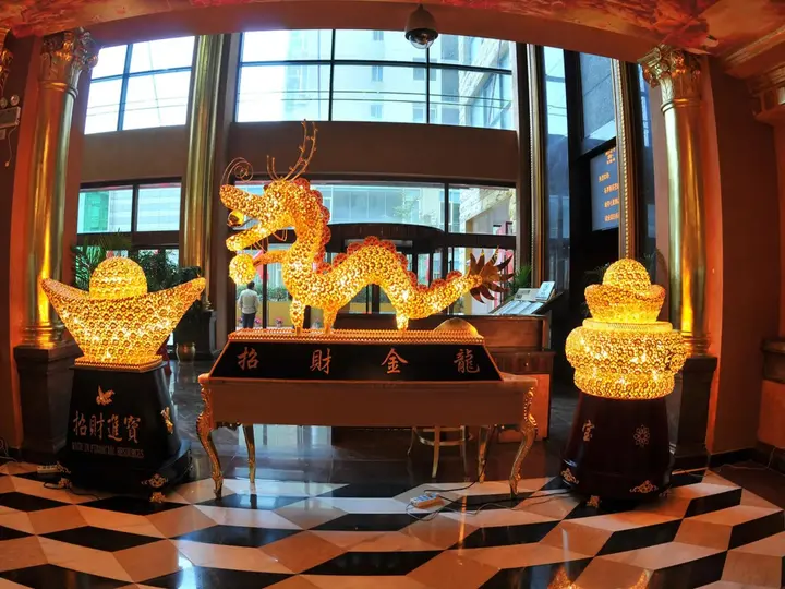 Наньнин: Nanning Dibai 7 Star Hotel