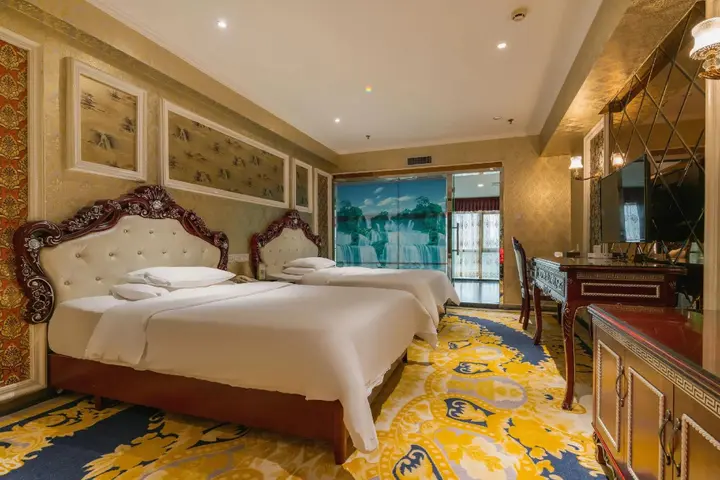 Наньнин: Nanning Dibai 7 Star Hotel