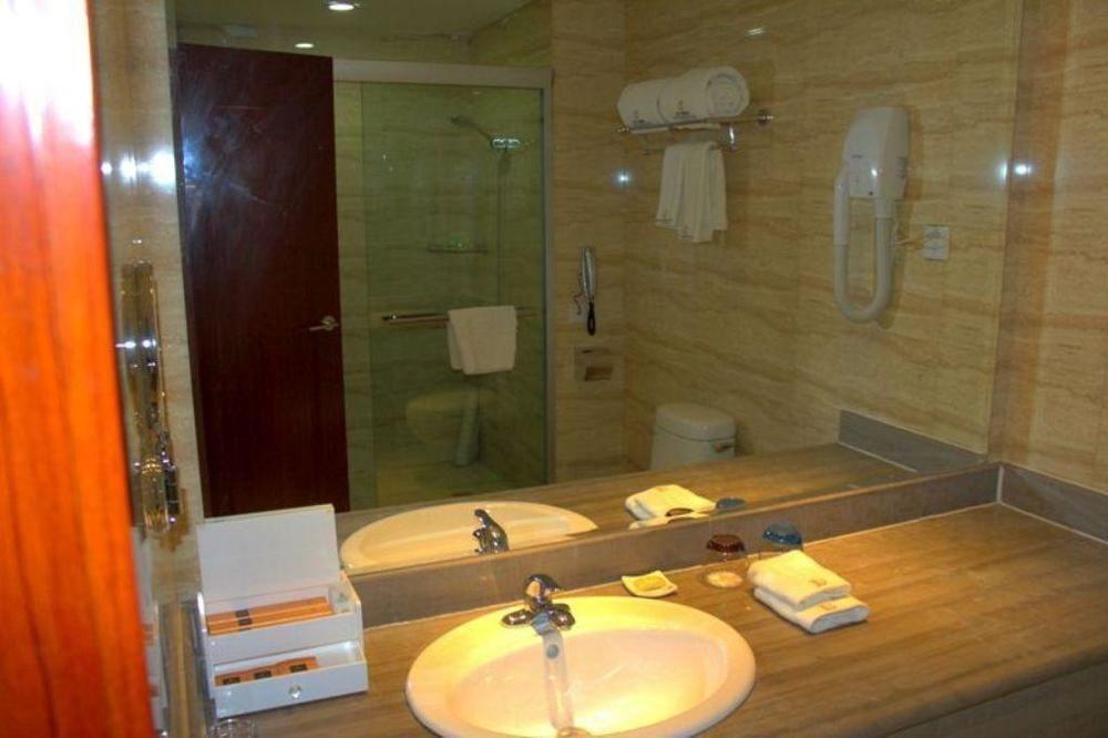 Хандань: Lidu International Hotel