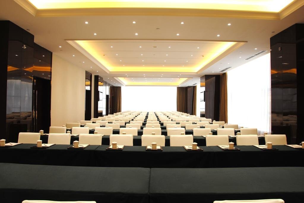 Таншань: The Garden Hotel Tangshan