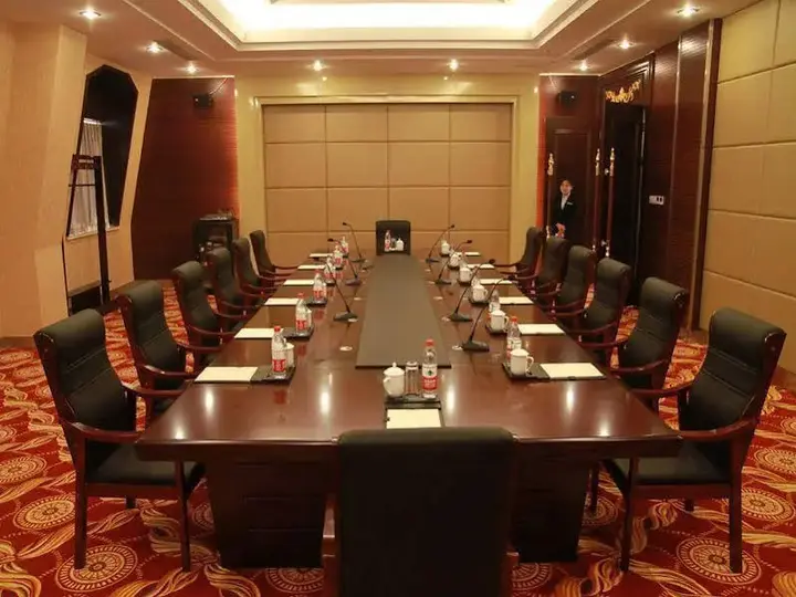 Тайан: Inzone  Garland  Hotel Taian