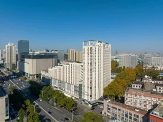 Ухань: Junyi Dynasty Hotel