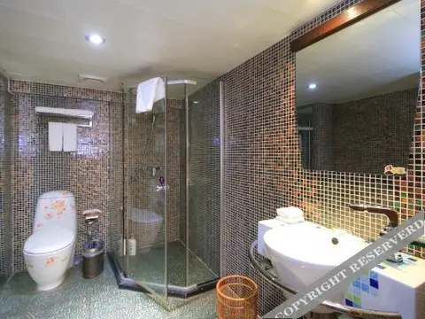 Дунъян: 东阳白云百特概念酒店