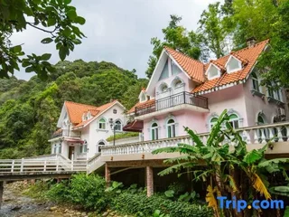 Хойчжоу: New Taoyuan Mountain Village