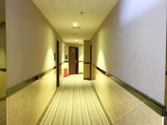 Джиангме: United Star Hotel