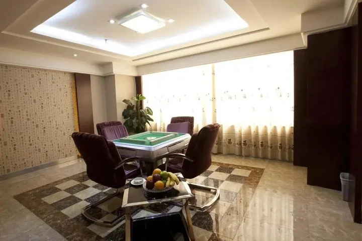 Джиангме: Shuanglong Plaza Hotel