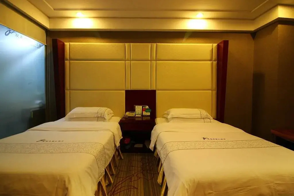 Джиангме: Shuanglong Plaza Hotel