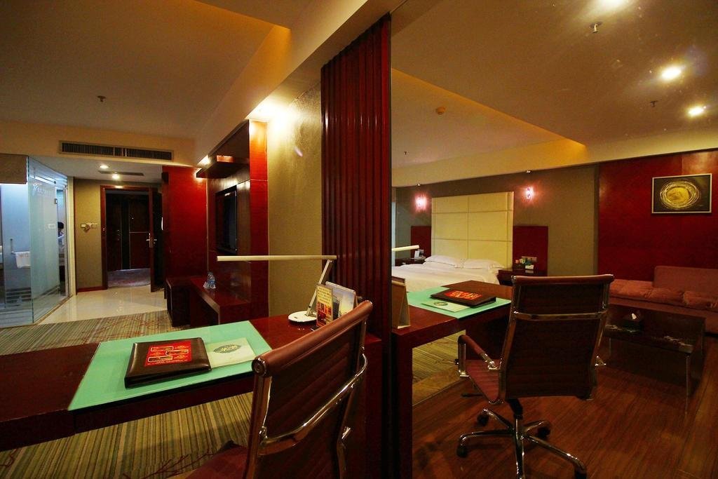 Джиангме: Shuanglong Plaza Hotel