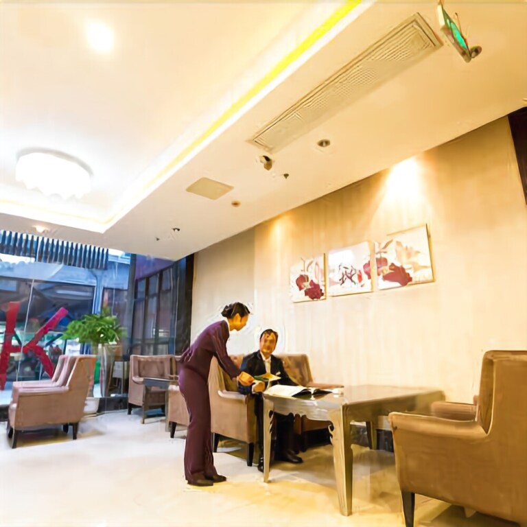 Наньчан: Zhangshulin Xiandai Sheji Hotel